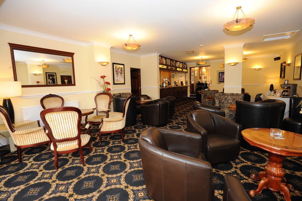 Bedford Hotel ليثام سانت أنيه المظهر الخارجي الصورة