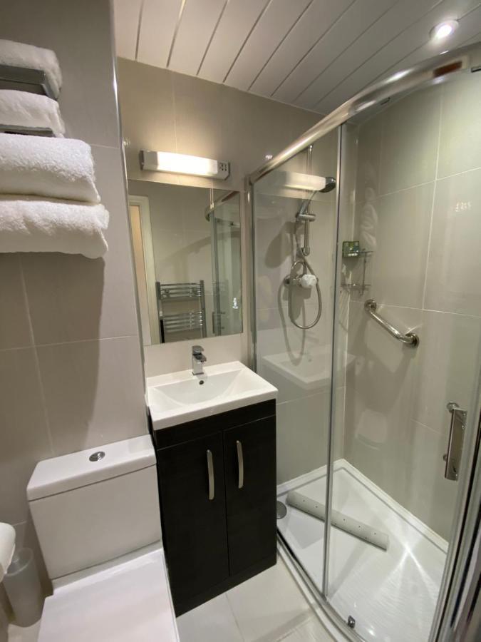 Bedford Hotel ليثام سانت أنيه المظهر الخارجي الصورة