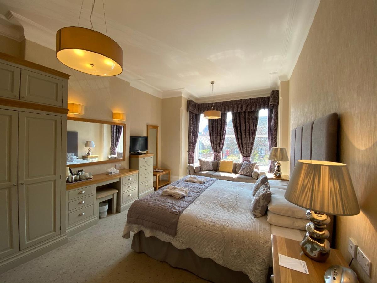 Bedford Hotel ليثام سانت أنيه المظهر الخارجي الصورة